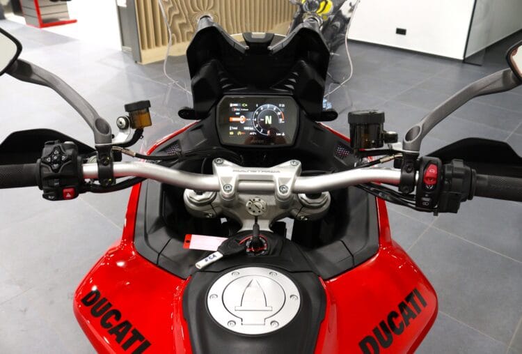 Ducati Multistrada V2
