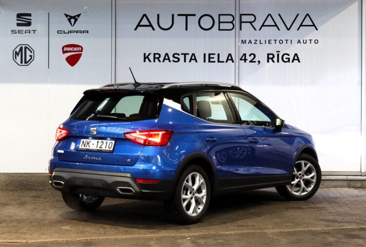 SEAT Arona FR