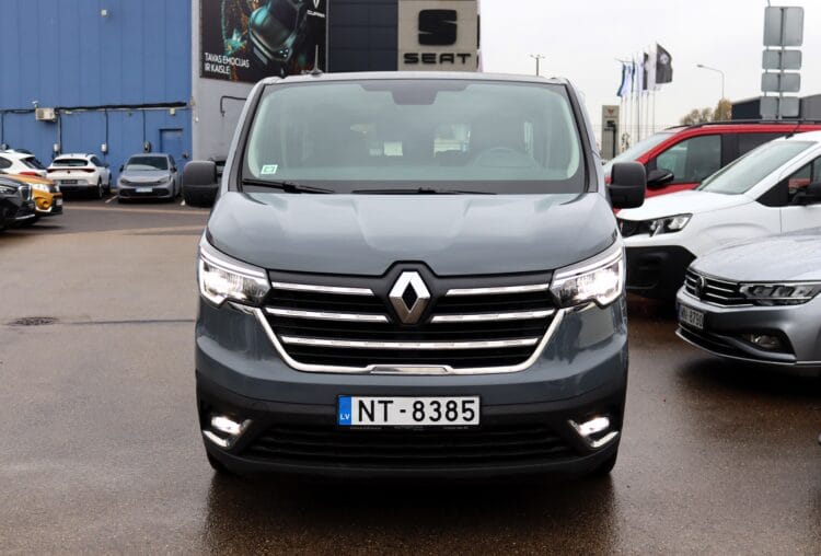 Renault Trafic Combi