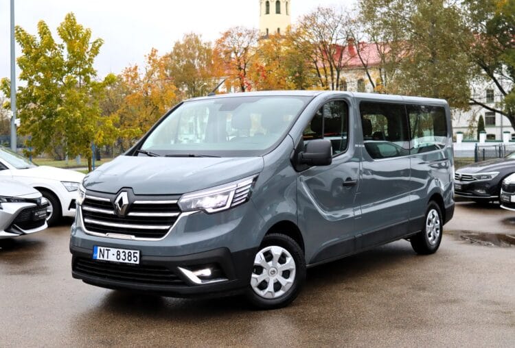 Renault Trafic Combi