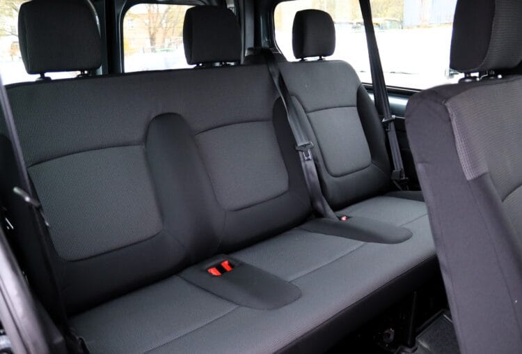 Renault Trafic Combi