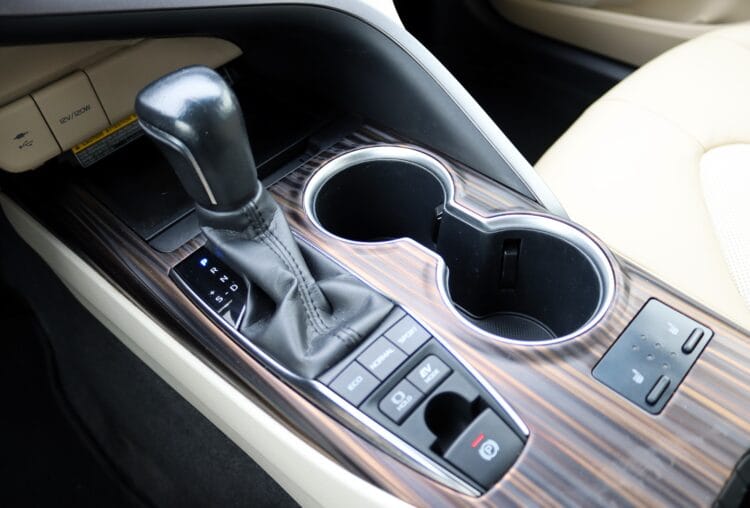 Toyota Camry Hybrid Premium