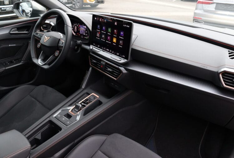 CUPRA Leon ST VZ 333