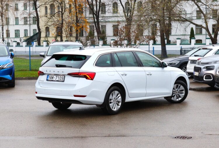 Skoda Octavia Combi Ambition