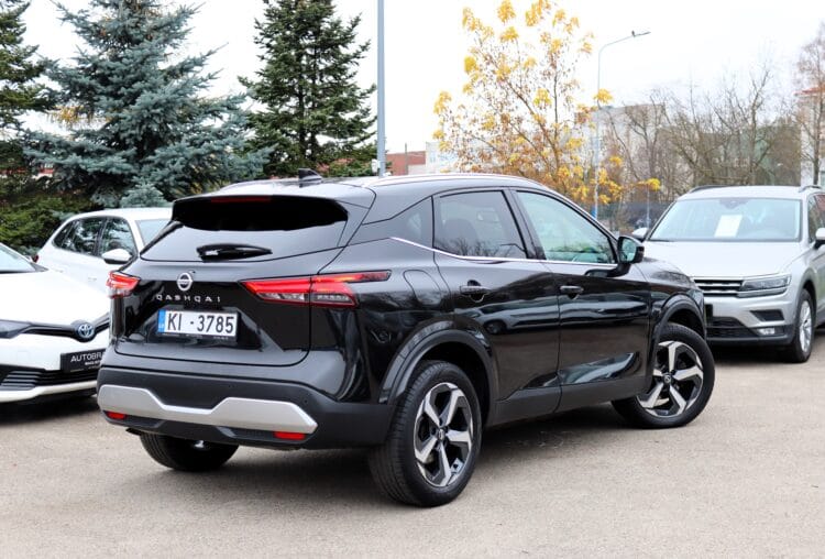 Nissan Qashqai AT