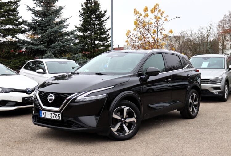 Nissan Qashqai AT
