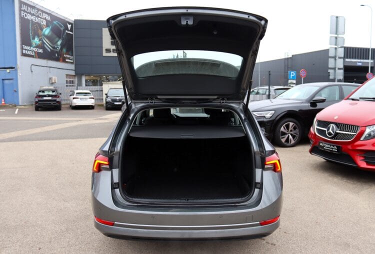 Skoda Octavia Combi Ambition