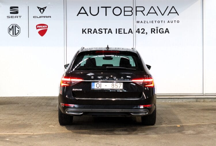 Skoda Superb Combi