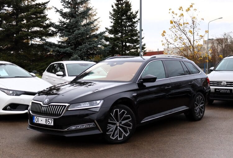 Skoda Superb Combi