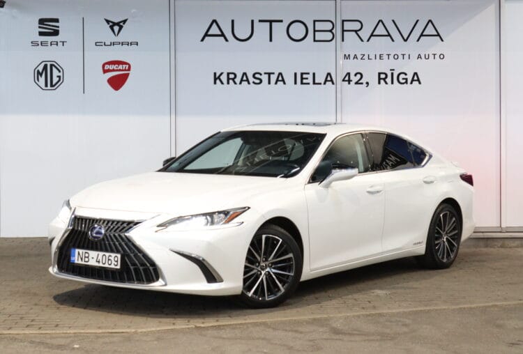 LEXUS ES 300H