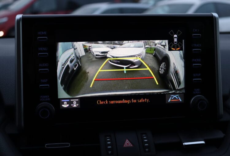 Toyota Rav4 Luxury FWD