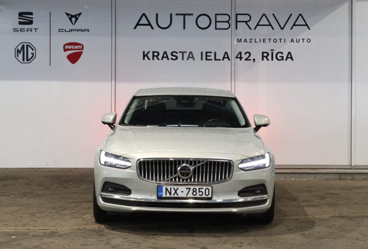 VOLVO S90 B6 AWD Inscription