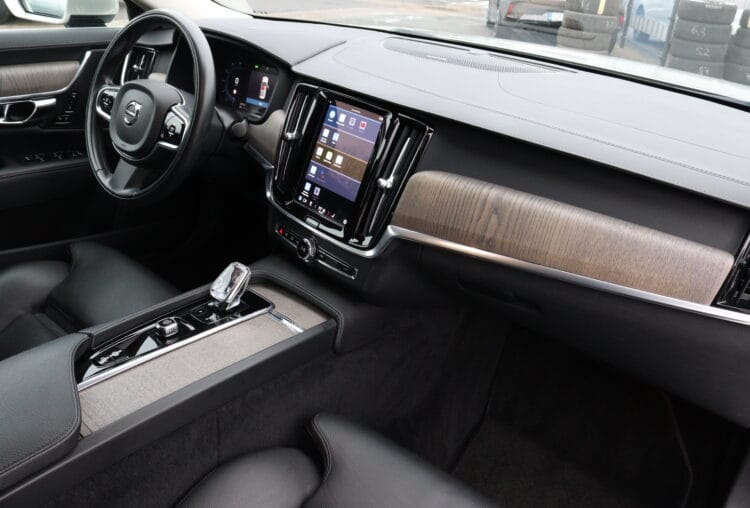 VOLVO S90 B6 AWD Inscription