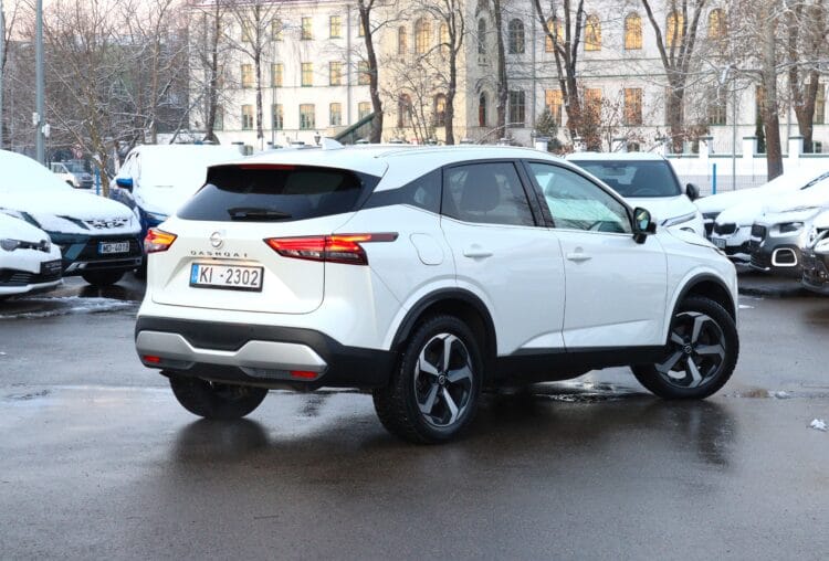 Nissan Qashqai Premium