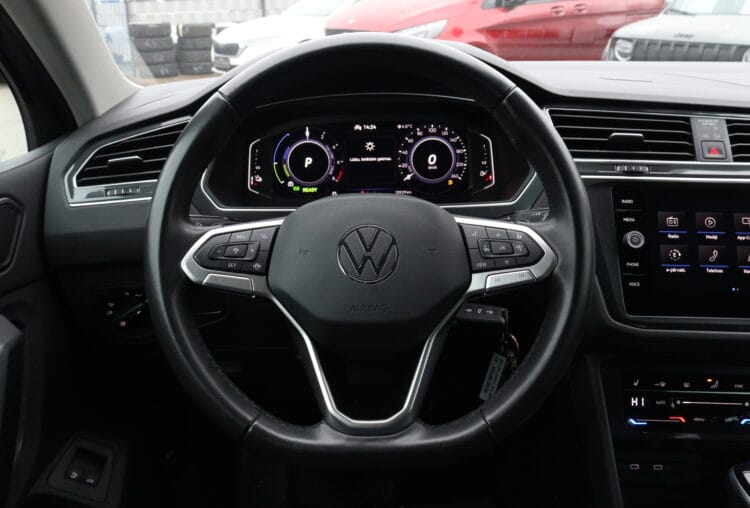 VW Tiguan Life Plug-In Hybrid