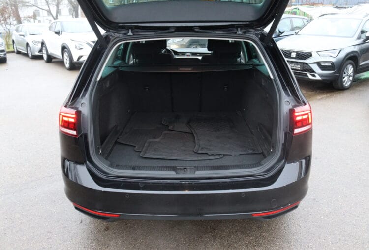 VW Passat B8 Business