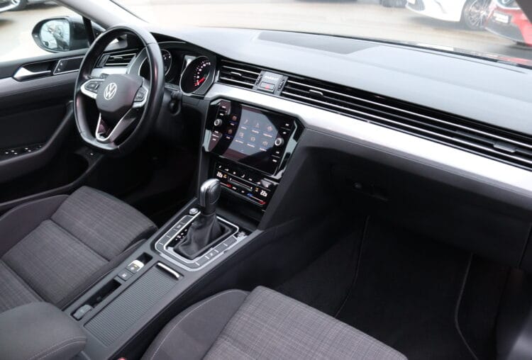 VW Passat B8 Business