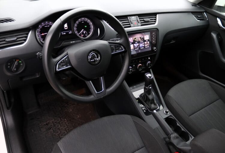 Skoda Octavia Combi Elegance