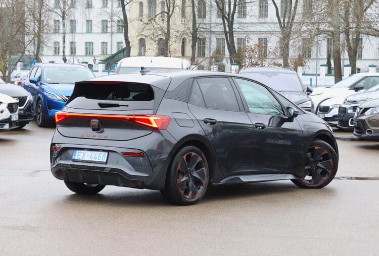 CUPRA Born 150 kW 58 kWh
