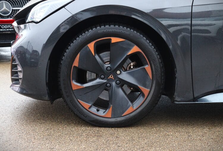 CUPRA Born 150 kW 58 kWh