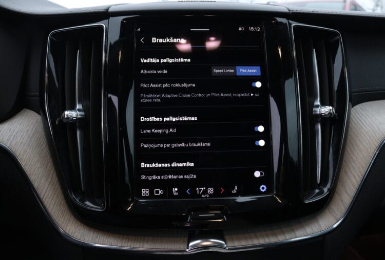 VOLVO XC60 Plug-in AWD Inscription