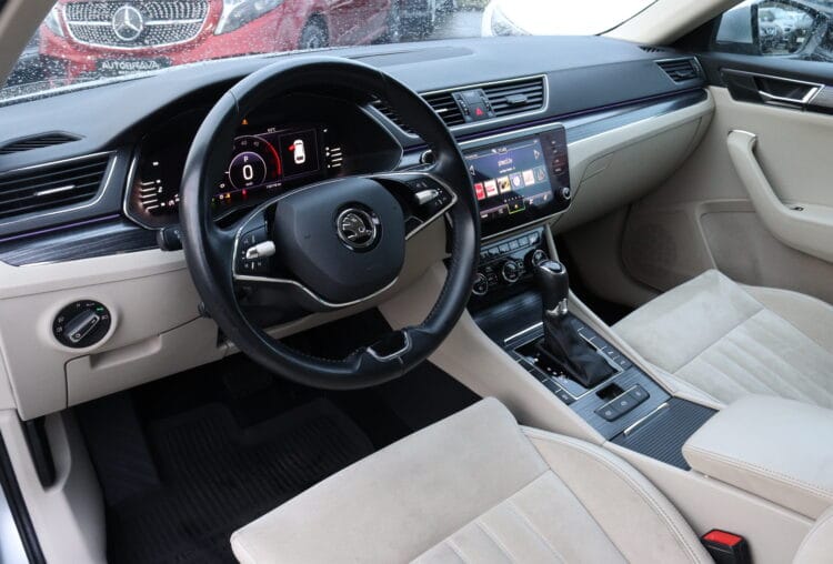 Skoda Superb Elegance