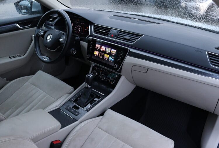 Skoda Superb Elegance