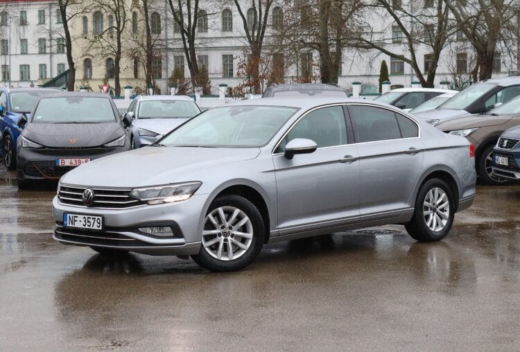 VW Passat B8 Business