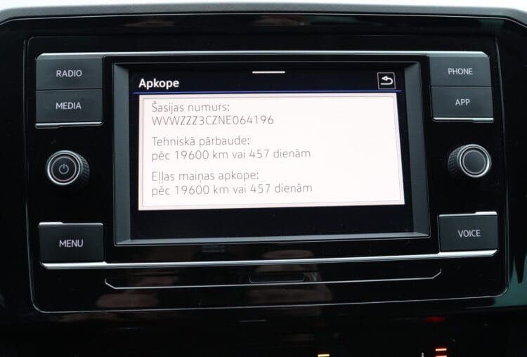 VW Passat B8 Business