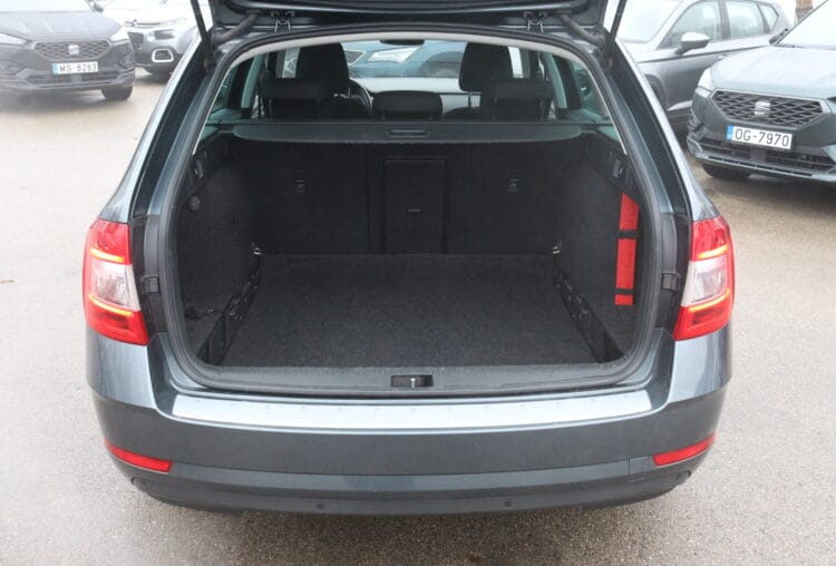 Skoda Octavia Combi Elegance