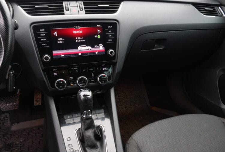 Skoda Octavia Combi Elegance