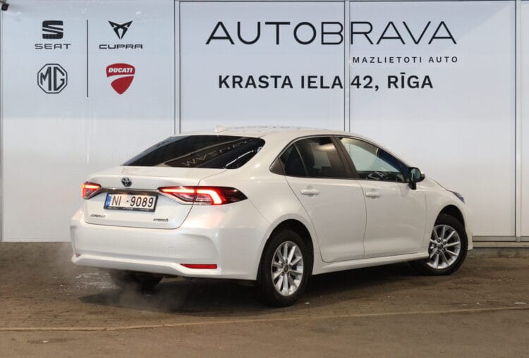 Toyota Corolla Hybrid