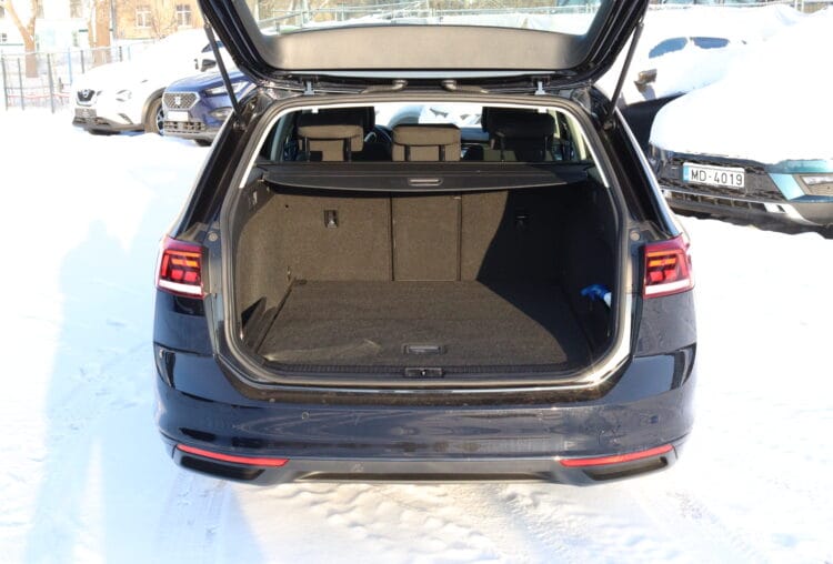 VW Passat B8 Business