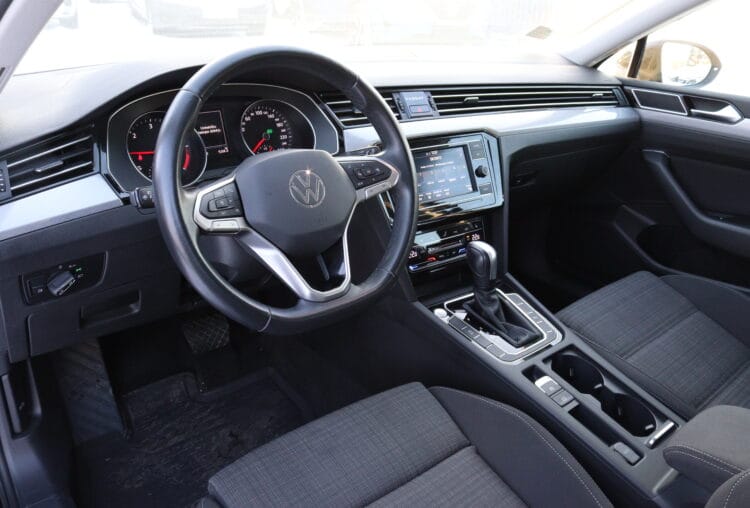 VW Passat B8 Business