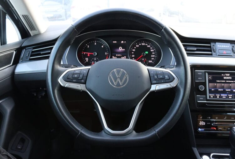 VW Passat B8 Business