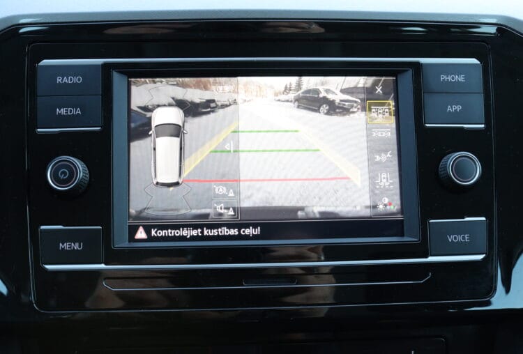 VW Passat B8 Business