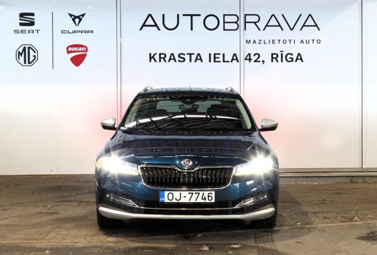 Skoda Superb Combi Scout 4x4