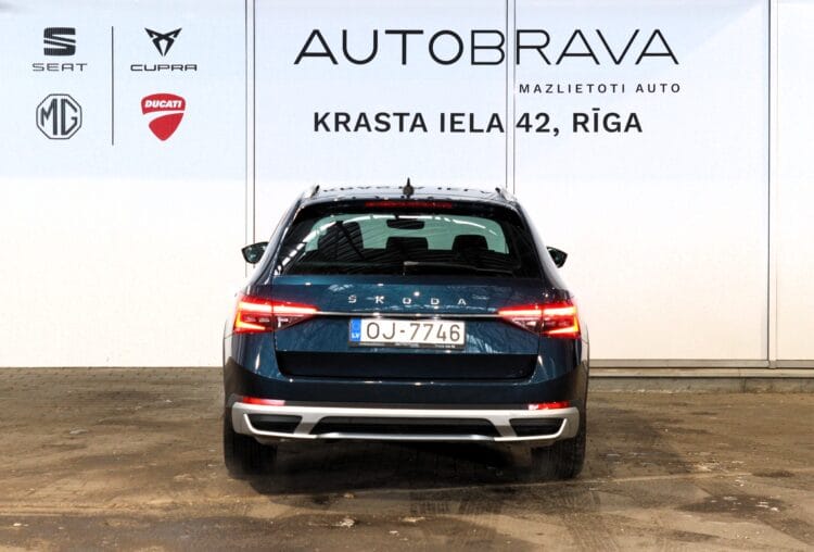 Skoda Superb Combi Scout 4x4