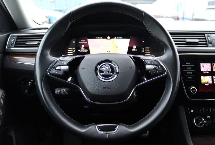 Skoda Superb Combi Scout 4x4