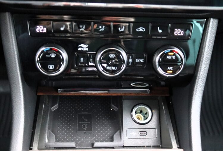 Skoda Superb Combi Scout 4x4