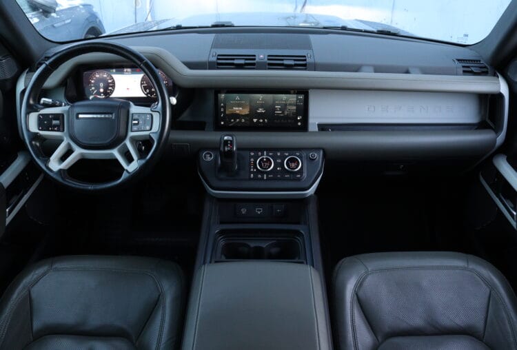 Land Rover Defender 110 Hse