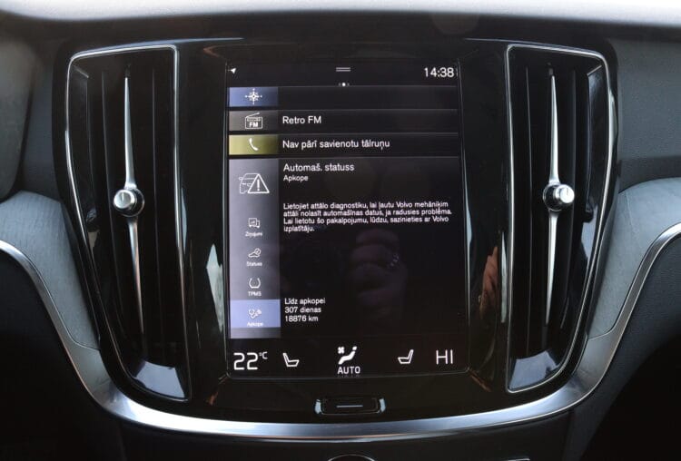 VOLVO V60 Cross Country B5 Awd