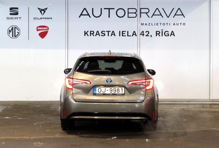 Toyota Corolla Touring Sports Hybrid