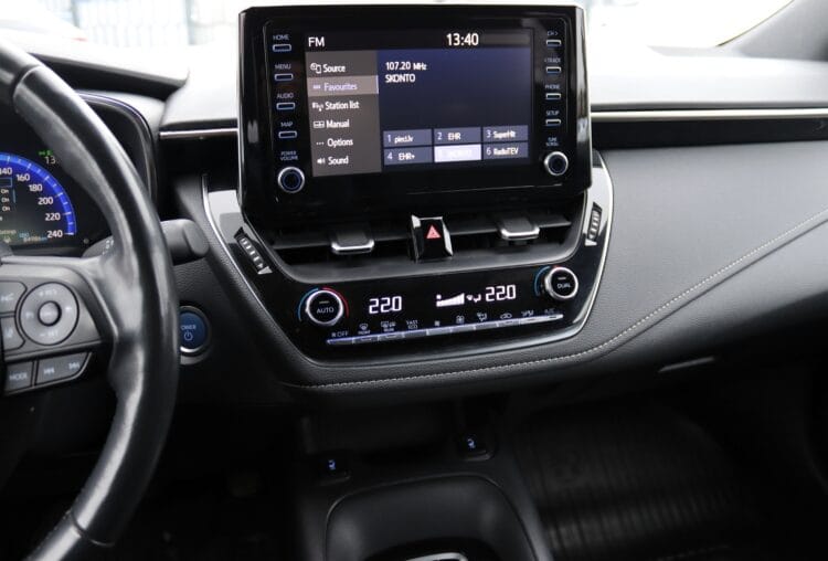 Toyota Corolla Touring Sports Hybrid