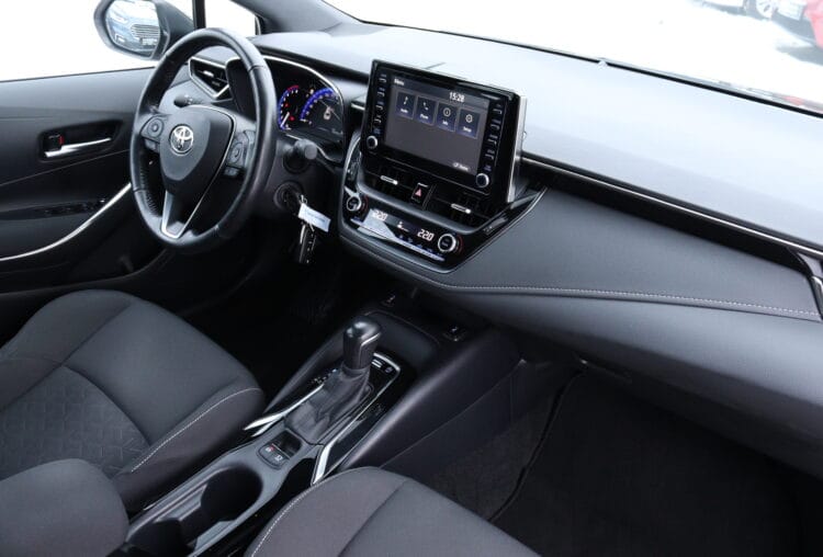 Toyota Corolla Active