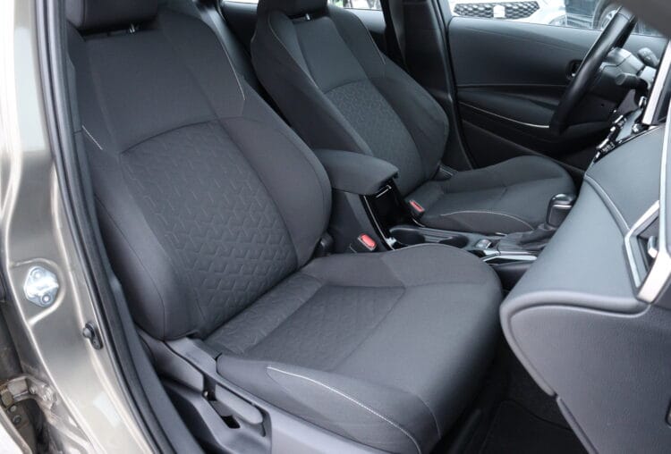 Toyota Corolla Active