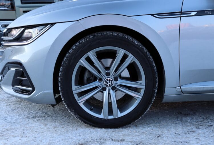 Volkswagen Arteon R-Line