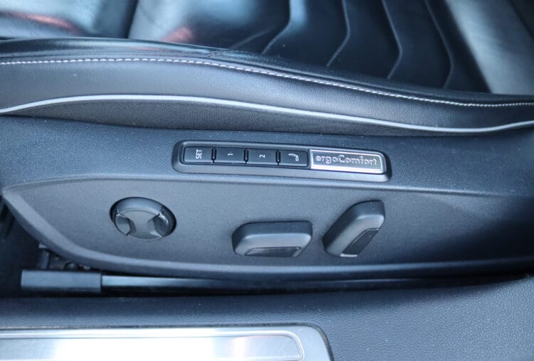 Volkswagen Arteon R-Line