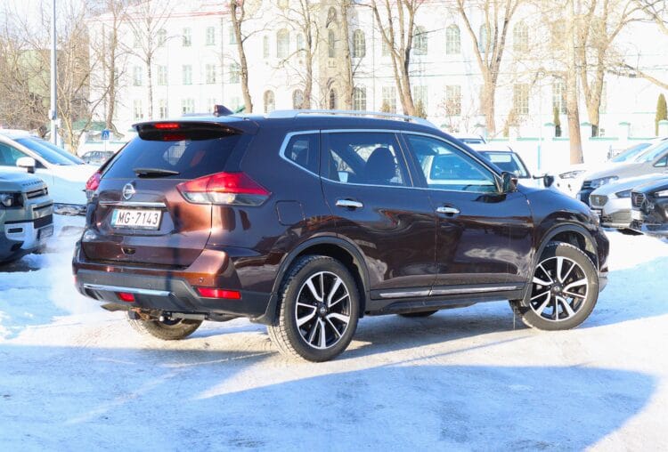 Nissan X-Trail Tekna AT