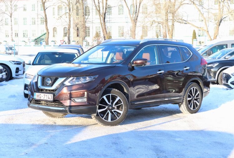 Nissan X-Trail Tekna AT
